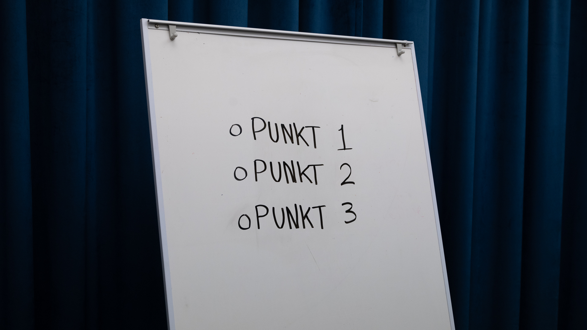 Billede der viser en punktopstilling til blogindlæg om regler i punktopstillinger